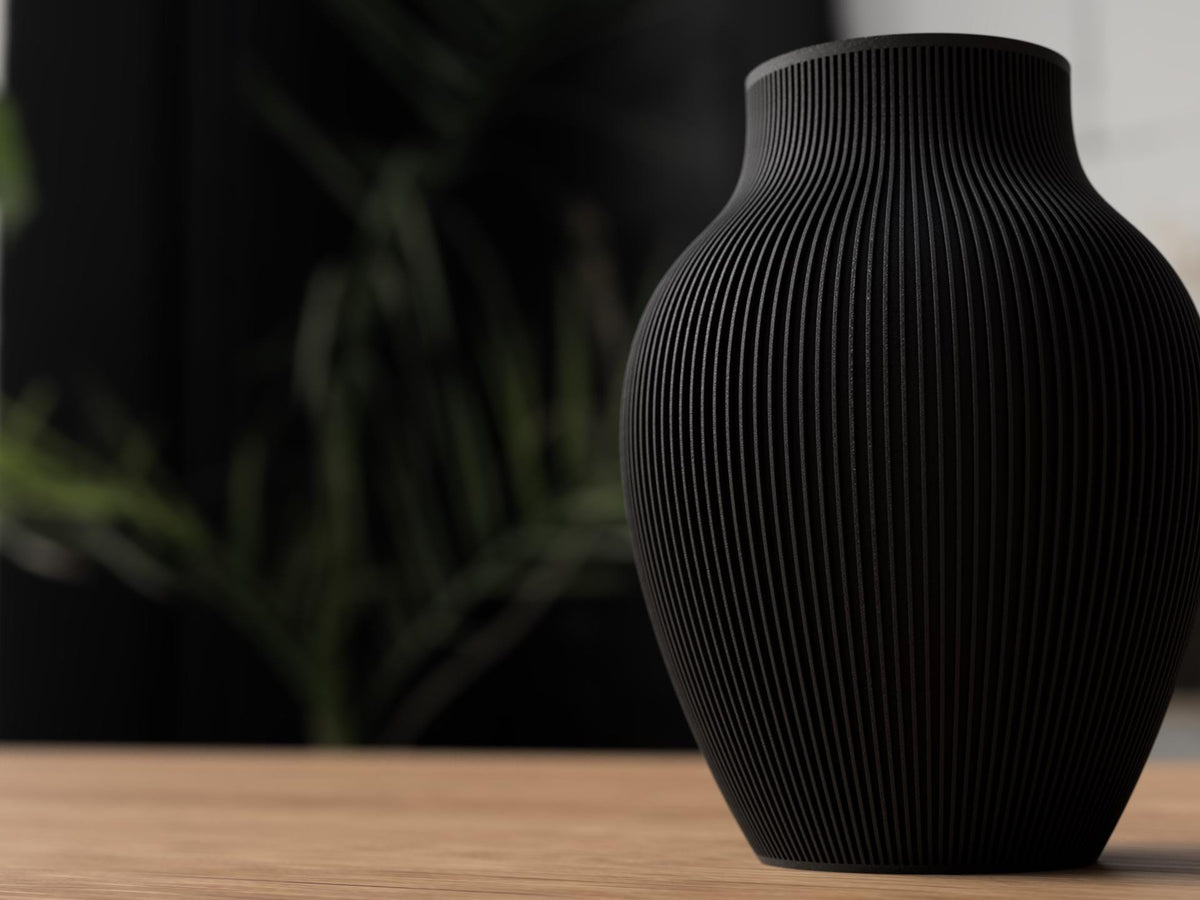 Japandi Tayo Ribbed Vase