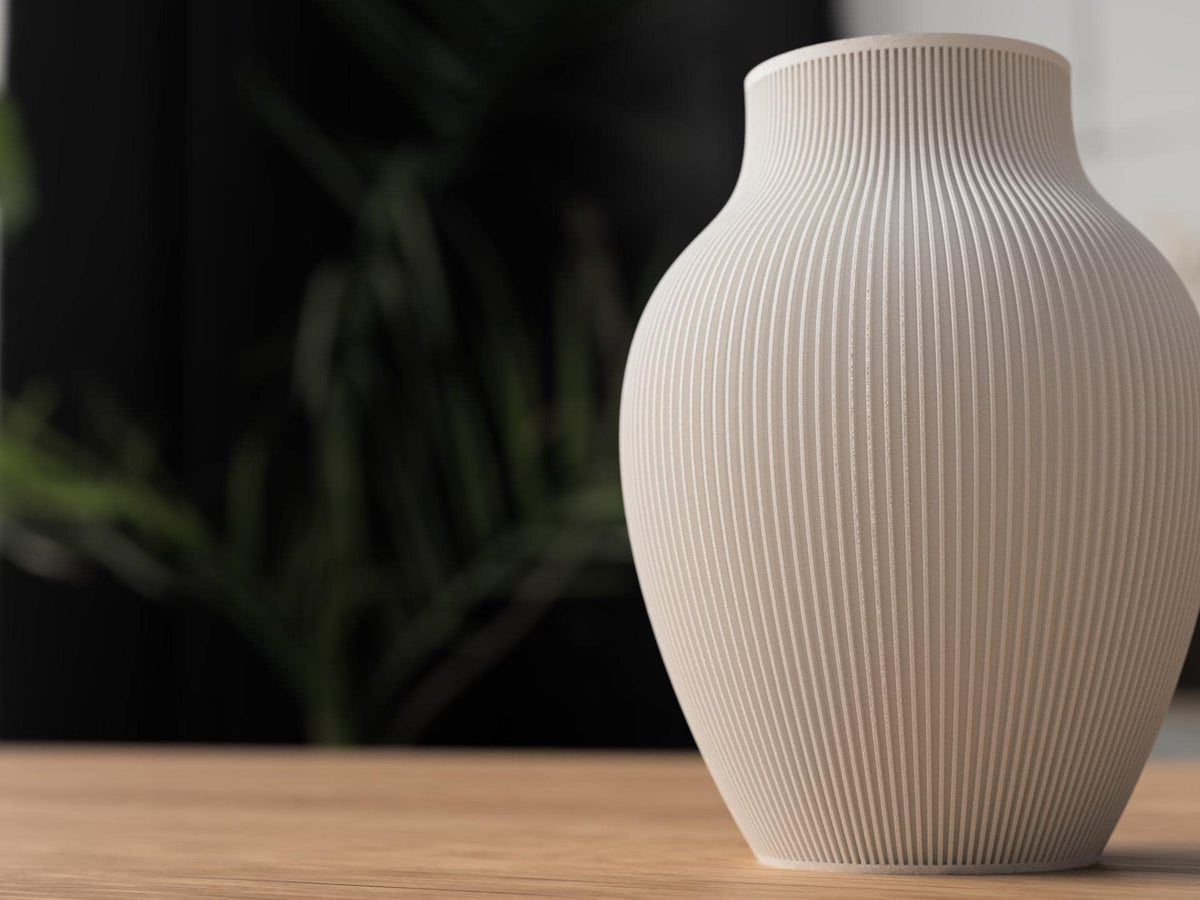 Japandi Tayo Ribbed Vase